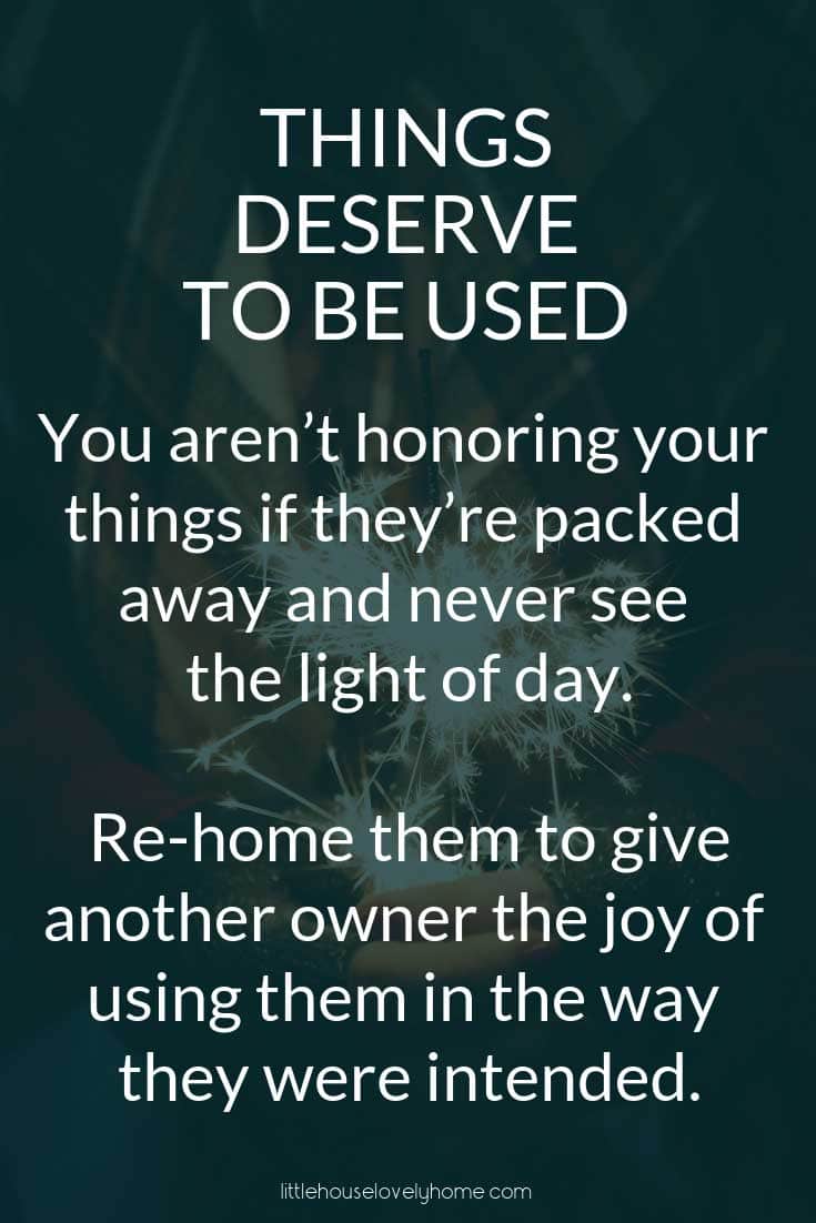 Looking for decluttering hacks? If decluttering your home is one of your goals, these decluttering tips will definitely help you make a plan. Decluttering your home and getting organized makes life so much easier by saving you time, money and your sanity. Click through to find out how these bloggers control the clutter.