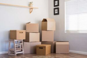10 Practical Tips to Declutter Before Moving House