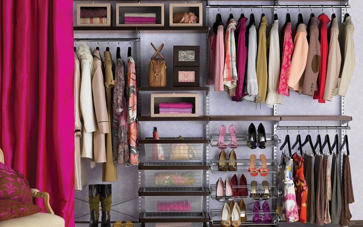 wardrobe decluttering tips