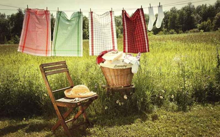 8-ways-to-dry-bed-sheets-without-a-dryer-little-house-lovely-home